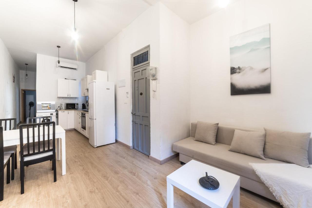 Moonkey - Apartamento Plaza San Antonio Alicante Eksteriør billede