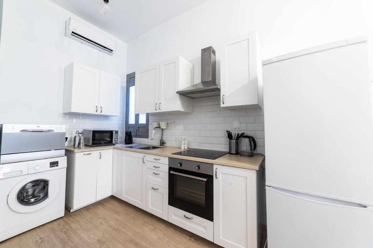 Moonkey - Apartamento Plaza San Antonio Alicante Eksteriør billede