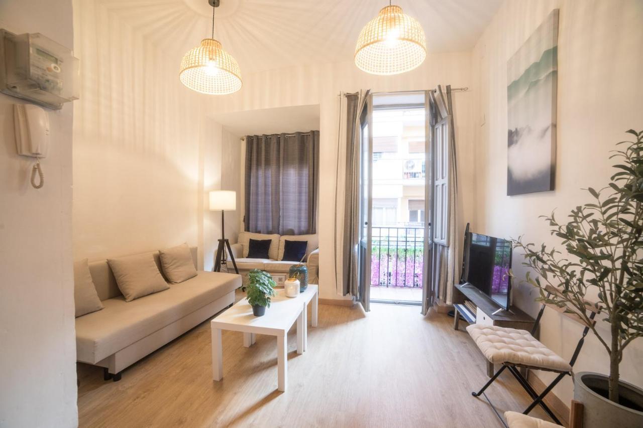 Moonkey - Apartamento Plaza San Antonio Alicante Eksteriør billede